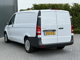 Mercedes-Benz eVito 2023 - 66 kWh / FULL ELECTRIC / SOH 93% / L2H1 / AUTOMAAT / BOTT INRICHTING / 1e EIG. / CAMERA / 3-ZITS / CRUISE image 5