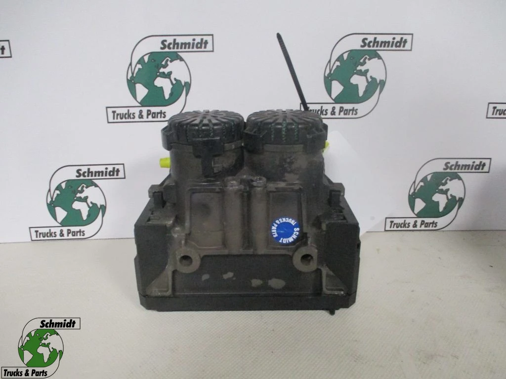 MAN - 81.52108-6050 lucht ventiel as modulator obrázek 1