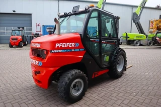 Manitou 2023 - MC25-4 Valid Inspection, *Guarantee! Diesel, 4x4 D Bild 2 Miniaturansicht