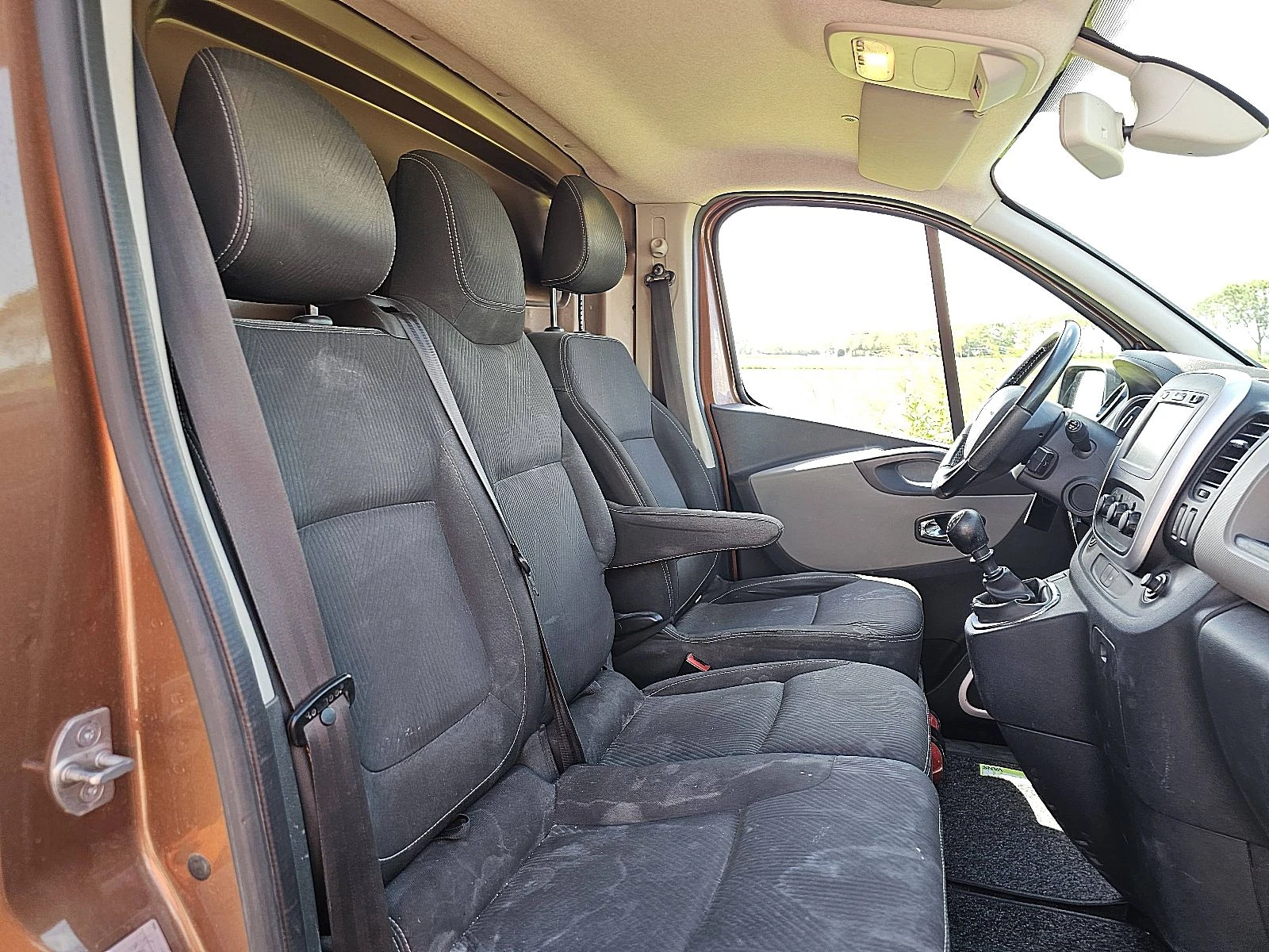 Renault Trafic 2016 Bild 7