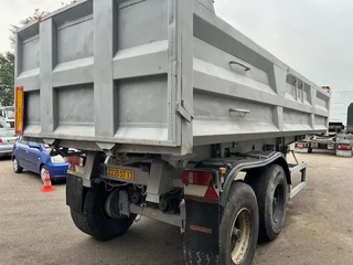 Trax N/A 1995 - 2 Axle Steel Tipper , Spring Suspension , Drum Brakes bild 3