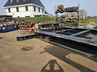 Fliegl SDS 350| LOWLOADER 20 FOOT CONTAINER CHASSIS |  BPW DRUM. 2005 - N/A image 34