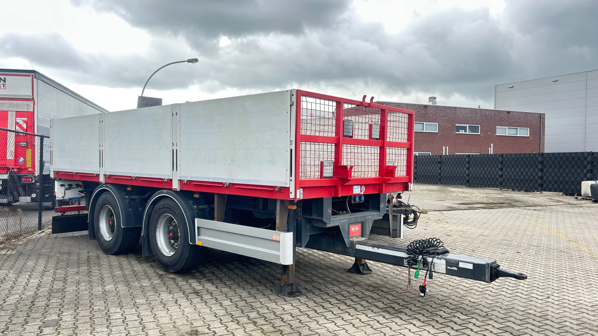 Pacton MXD.220 2020 - wipkar | alu schotten | APK | stand verlichting image 1