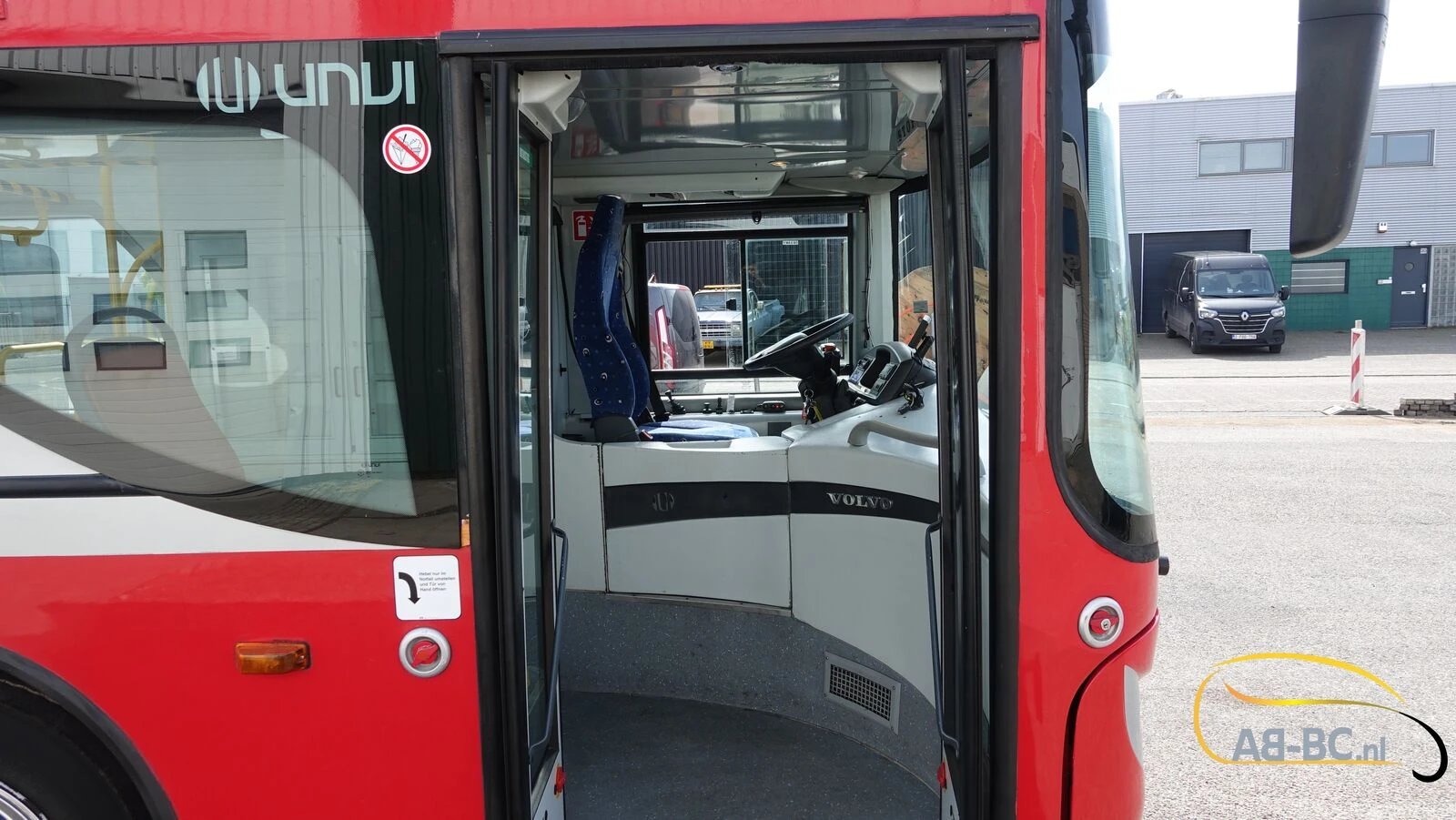 Volvo UNVI SIGHTSEEING (2 pieces available) EURO 5 2009 afbeelding 33