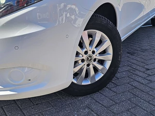 Mercedes-Benz Vito 2023 - 116 image 15