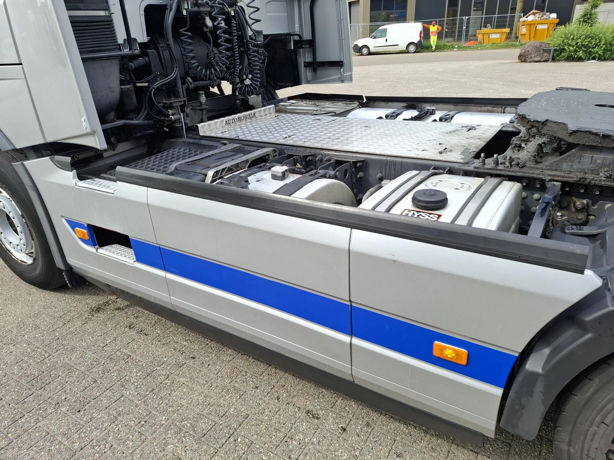 Volvo FH 2018 - FH4-460 / VEB+ / HYDRAULICS / TUV:02-02-2027 / DOUBLE TANK / SMART TACHO V2 / LWDS / FRIDGE / AUTOMATIC / EURO-6-C / 2018 imagen 8