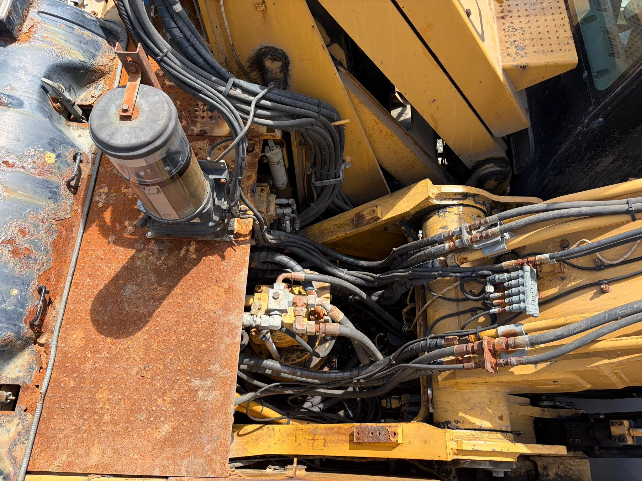 Caterpillar M325DMH 2009 afbeelding 30