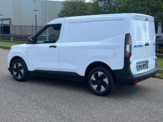 Ford Transit Courier 2025 - Trend Elektrisch 44KWH 300KM Reikwijdte Apple CP Airco Cruise control Camera zdjecie 4