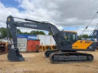 Hyundai 2026 - R215L NEW UNUSED te koop