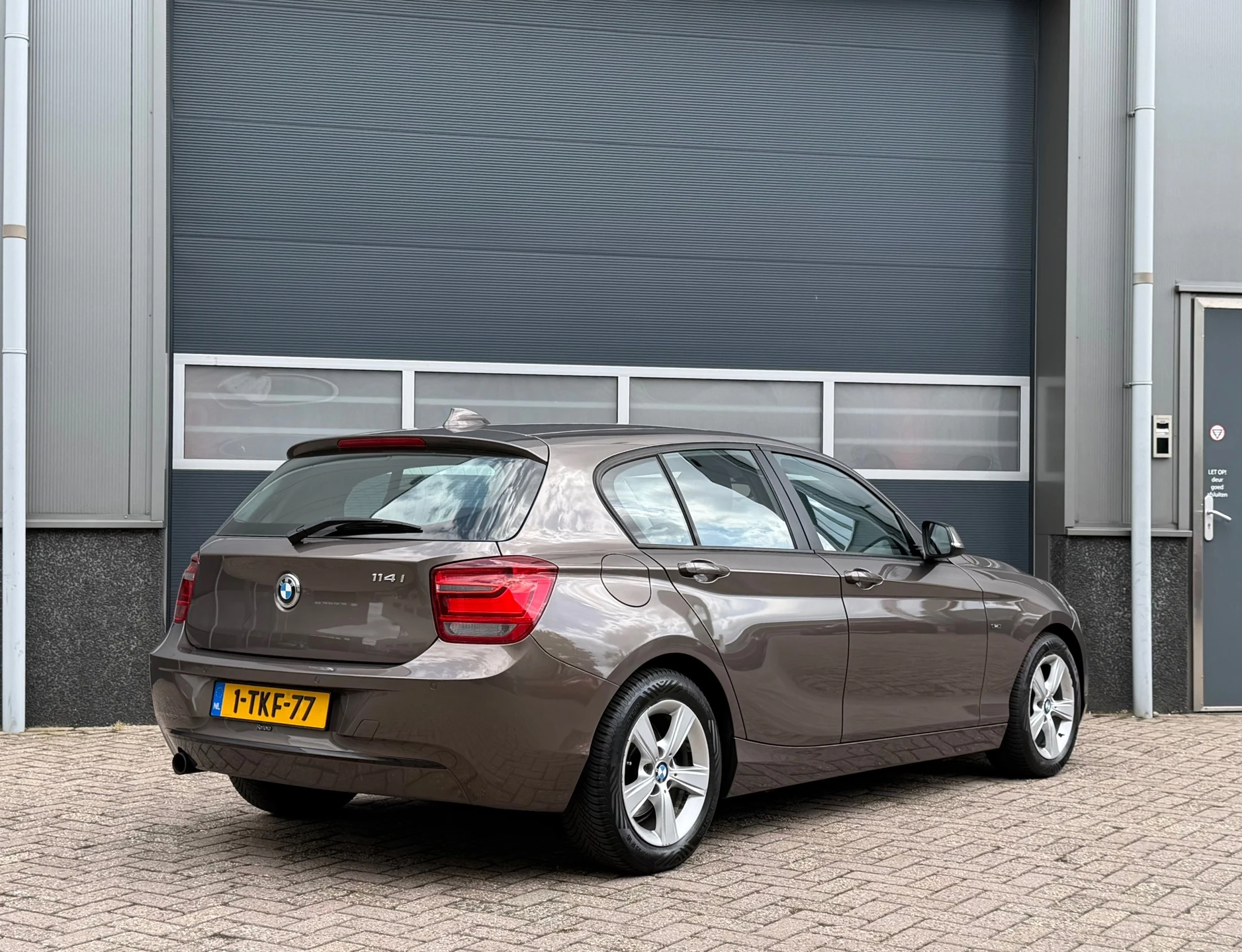 BMW 1 Series 2014 - 114i EDE Corporate Lease Edition bj.2014 Navi|Clima|NL auto. image 5
