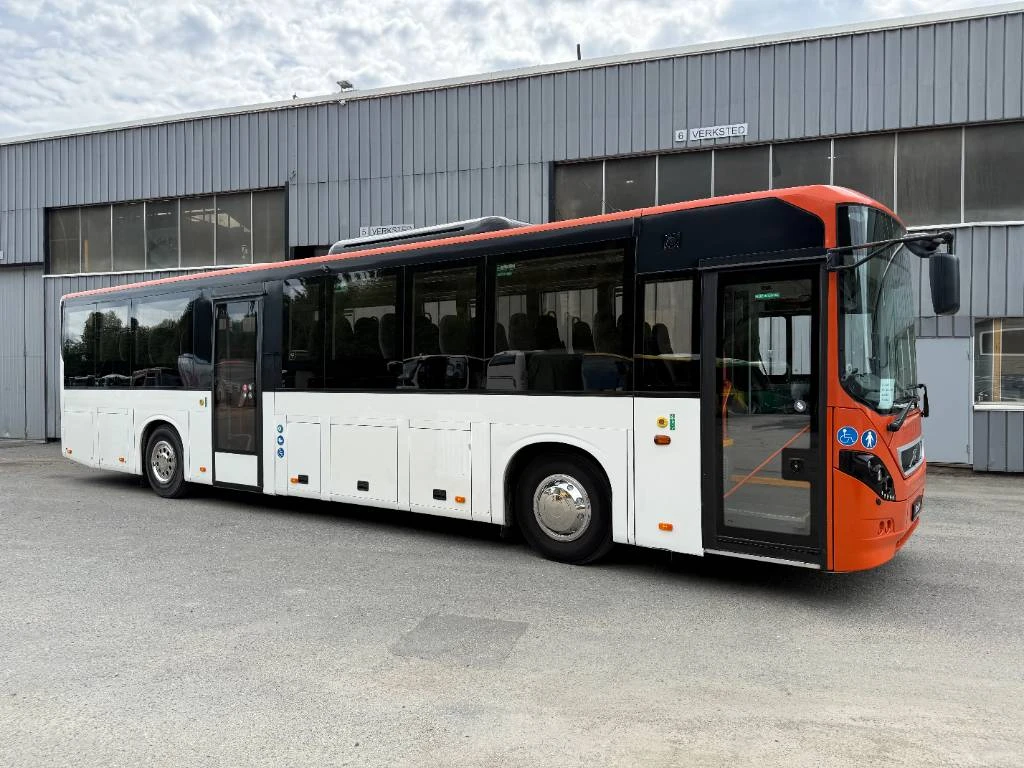 Volvo 2017 - 8900. 12,2m. 29 Units! Bild 6