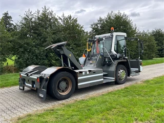 Terberg DT 2016 - 183 | DISTRIBUTION TERMINAL | 8949 HOURS !!!! | LOW STEPS obrazek 6