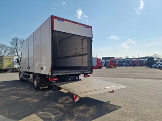 Scania P 2014 - P280 4x2 - Box with sidedoors - Loadlift - Full air - Euro 6 immagine 7