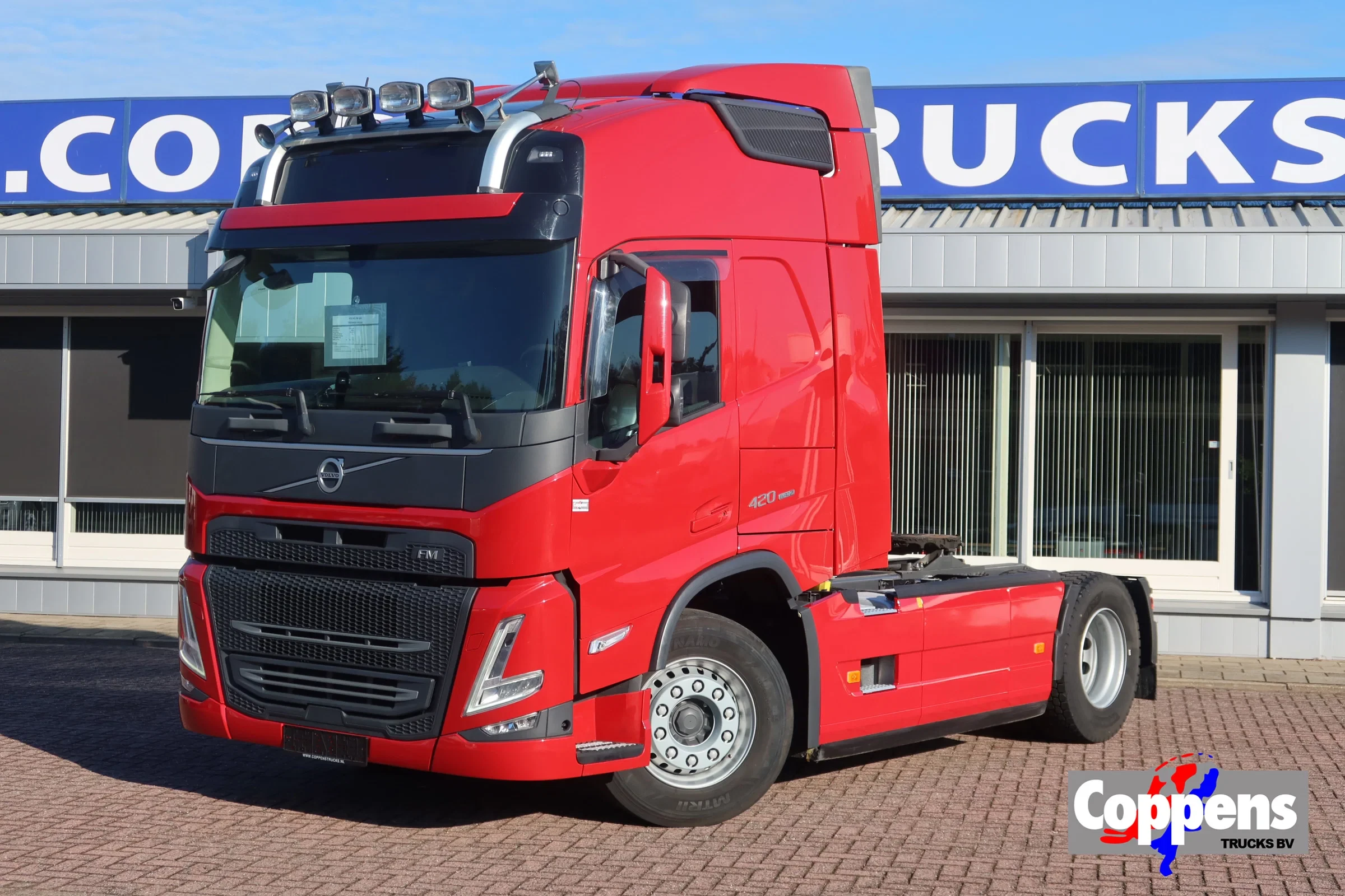 Volvo FM 420 2022 - Slaapcabine, Luchtvering achter afbeelding 1