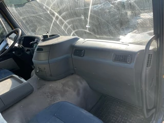 Volvo N/A 2008 - DAY CAB  obrazek 9