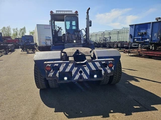 Terberg RT283 | TERMINAL TRACTOR 4X4| TURNING CHAIR. | AUTOMATIC GEAR |19208 HOURS HYDRAULIC SYSTEM. 2016 - N/A immagine 5