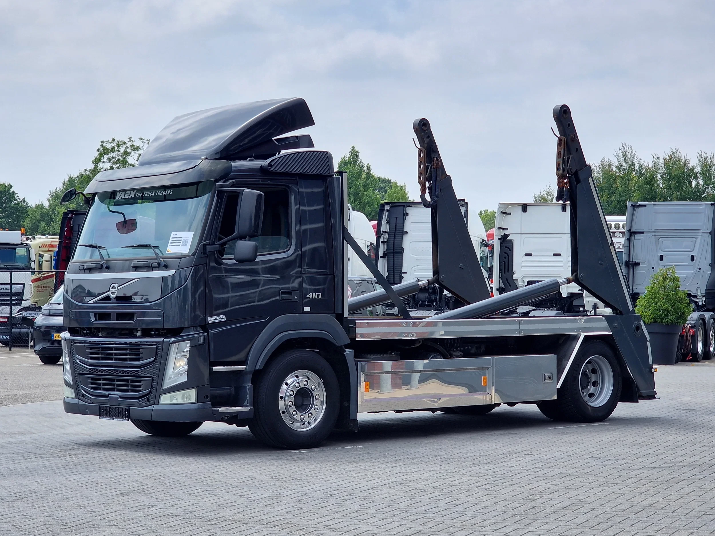 Volvo FM 420 2016 - 4x2 - Full air - WB 430 - Euro 5 - Skiploader afbeelding 3