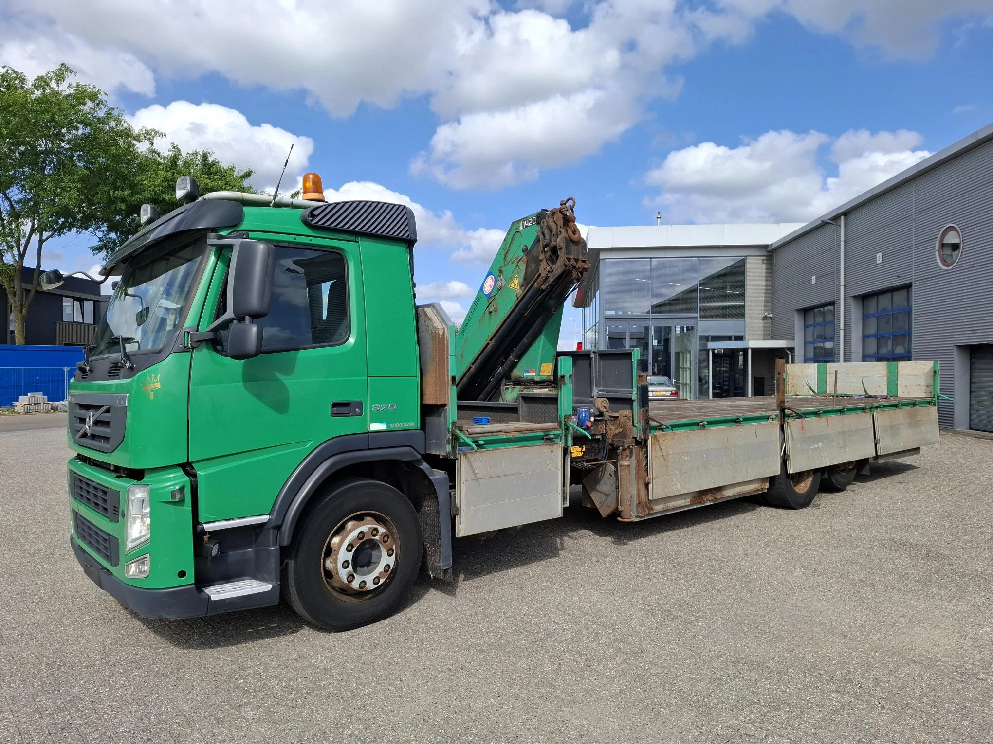 Volvo FM 11.370 2012 - / HMF 1420 REMOTED CRANE / LIFT+LENKACHSE / AIRCO / FRIDGE / AUTOMATIC / EURO-5 / 2012 изображение 2