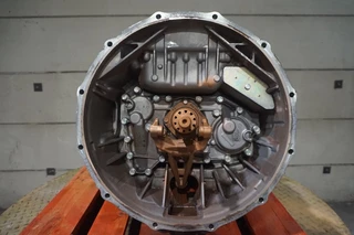 ZF N/A 2014 - 12AS2130DD TGS imagen 2