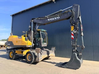 Volvo N/A 2014 - 180D imagen 3