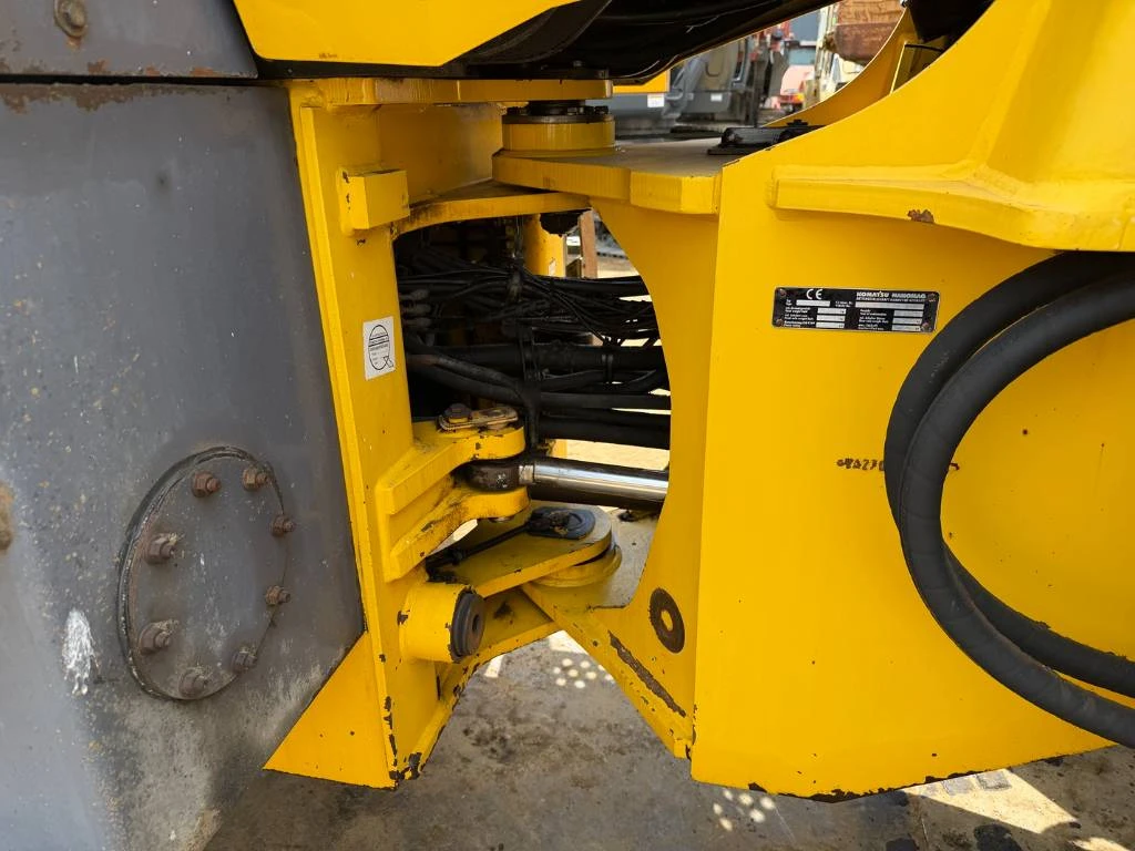 Komatsu 2003 - WA 270-3 afbeelding 10