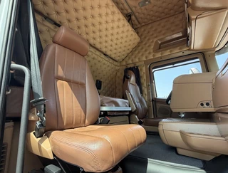 Scania R 2016 - R450 RETARDER FULL AIR SPECIAL INTERIOR 2x TANKS TOP CONDITION BELGIUM TRUCK obrazek 15