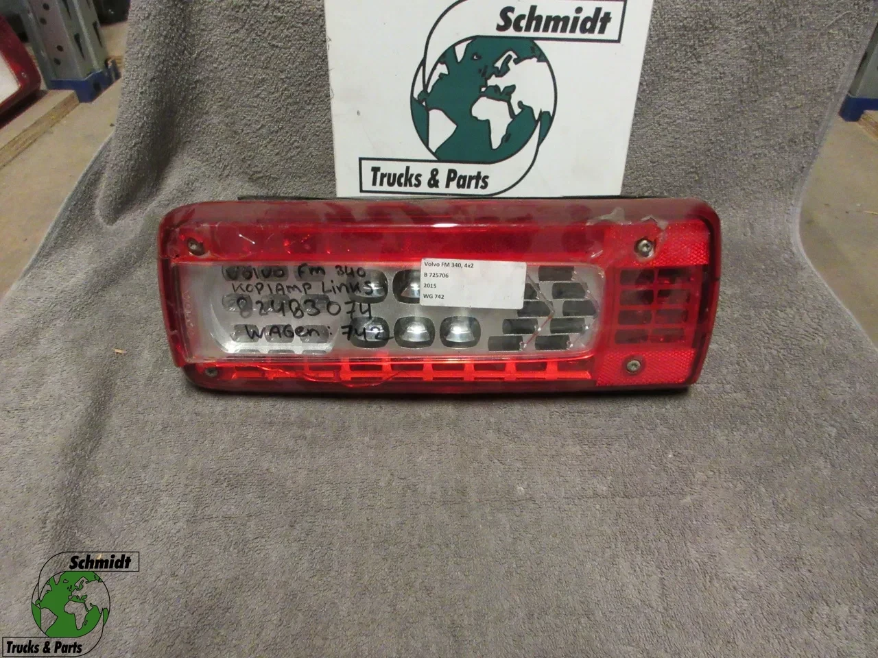 Volvo - 82483074 // 82483073 // 159509 // 159519 LED ACHTERLAMP R+L VOLVO EURO 6 изображение 1