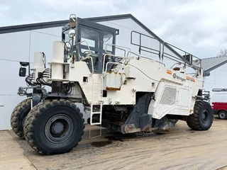 Wirtgen 2001 - WR2500S - Airco / Backup Camera / US EPA na prodej