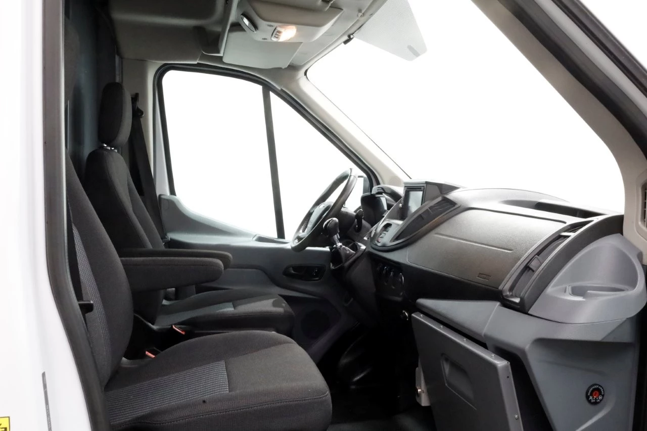 Ford Transit 2018 - 350 2.0 TDCI 130pk E6 L2H2 Trend Airco/Navi/Inrichting 04-2018 immagine 3