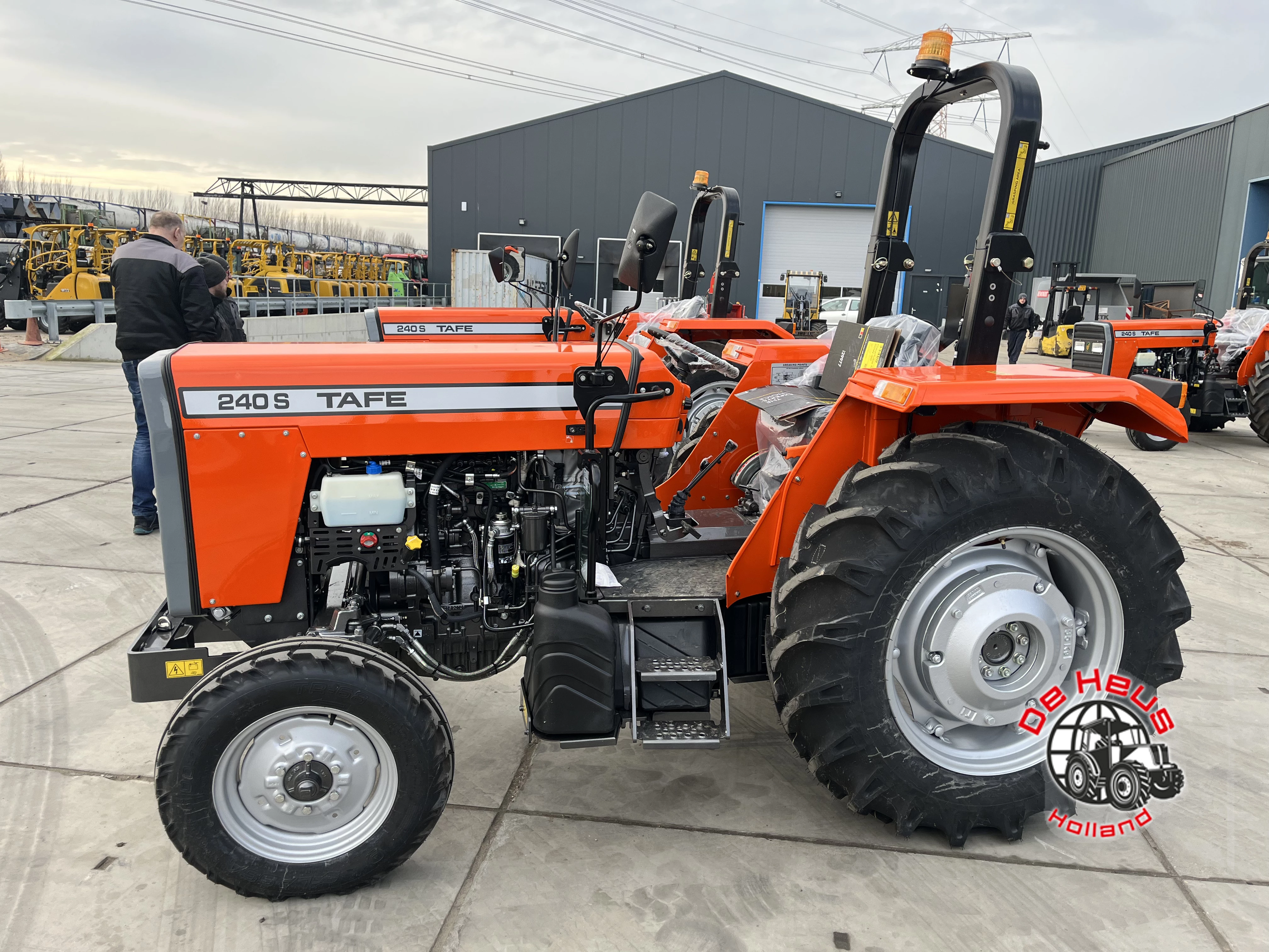 Tafe - 240S obrázek 2
