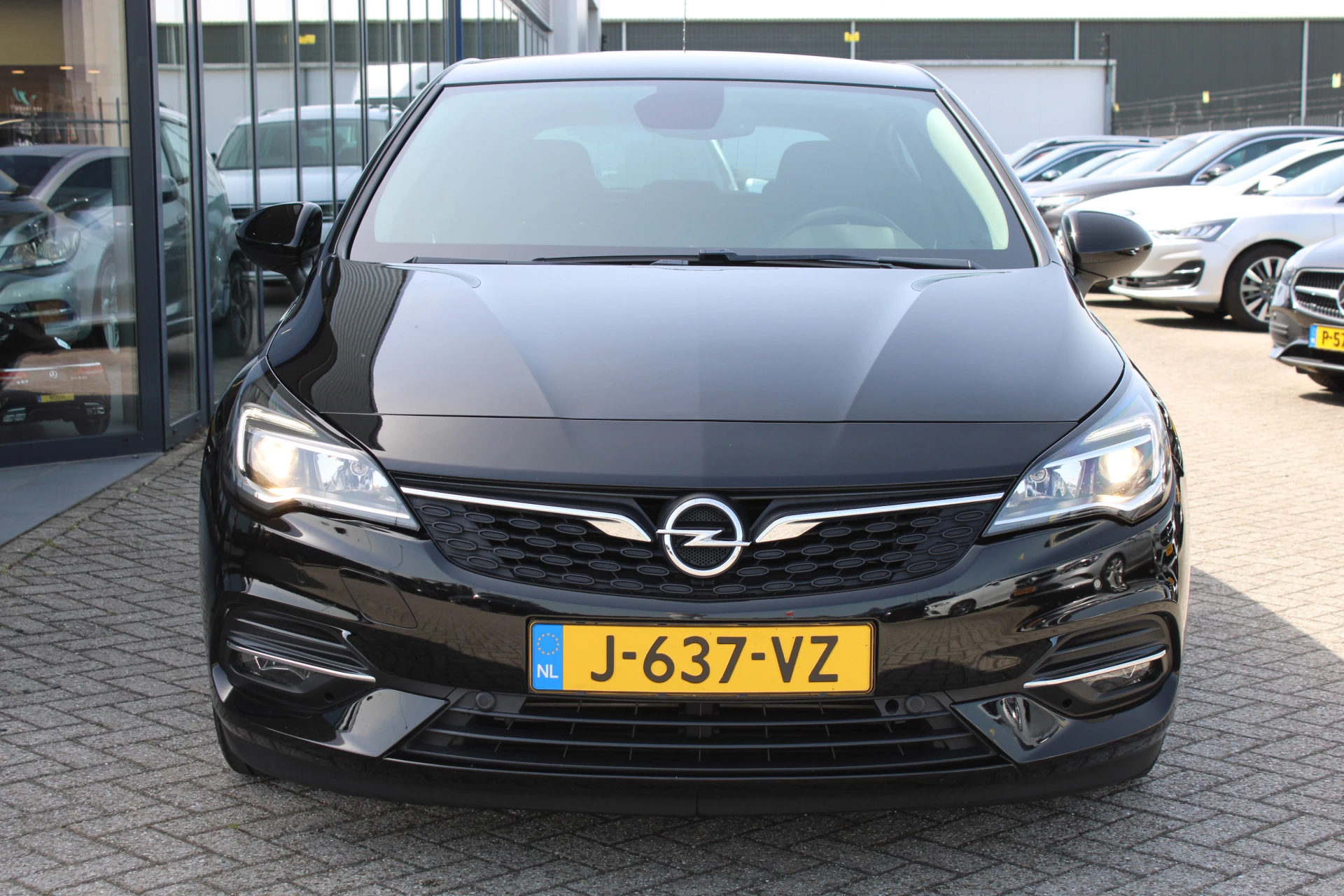 Opel Astra 2020 - 1.2T 130PK Business Edition AGR STOELEN NAVI CAMERA image 9