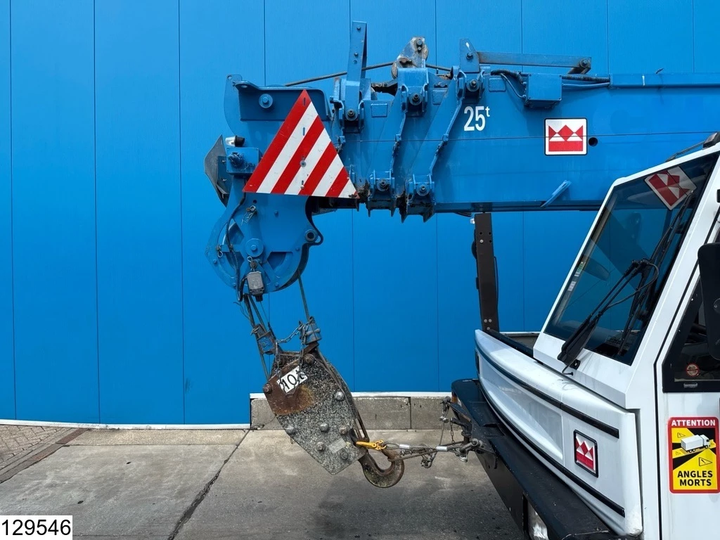 PPM 1998 - ATT300 4x4, 118KW, All terrain crane, 25000 KG zdjęcie 13
