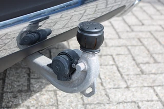 Mercedes-Benz GLB 2020 - 200 AUT7 Advantage WIDESCREEN DISTRONIC SFEER KEY-LESS GO TREKHAAK zdjecie 10
