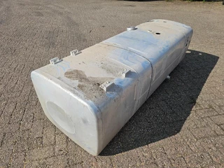 MAN Brandstoftank 760 Liter - N/A immagine 3