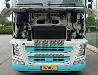 Volvo FH 2018 - 13.420 EURO 6 FULL SPOILER 2X TANKS ONLY 665.000 KM TOP CONDITION NL-TRUCK immagine 23