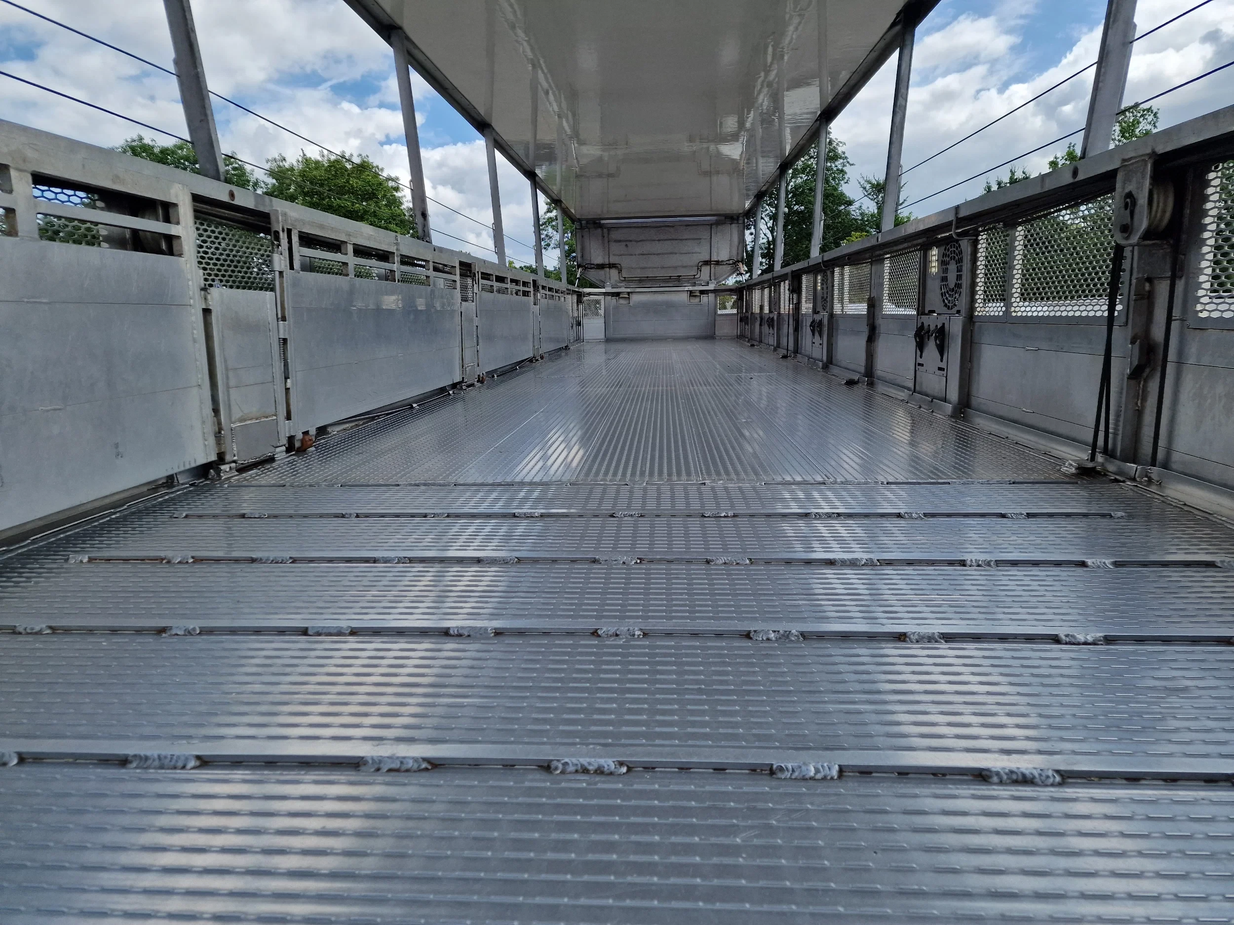 CUPPERS 2013 - 4 stock - new TUV - type 2 - lifting floors - lift / ramp afbeelding 29