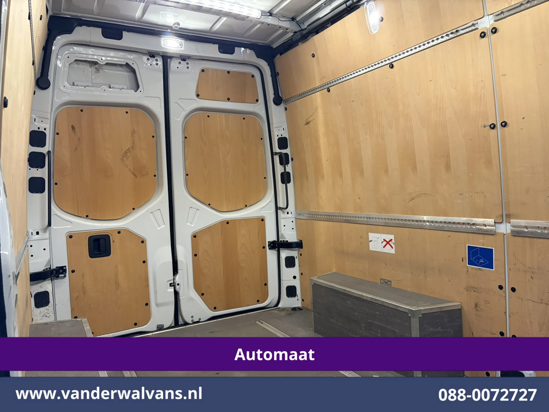 Mercedes-Benz Sprinter 2023 - 315 CDI 150pk 9G-Tronic Automaat L2H2 Euro6 Airco | Camera | Apple Carplay | Cruisecontrol immagine 16