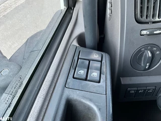 DAF FAN LF 220 Euro 6 Bekker LaGram Glaswagen 2015 - N/A obrazek 21