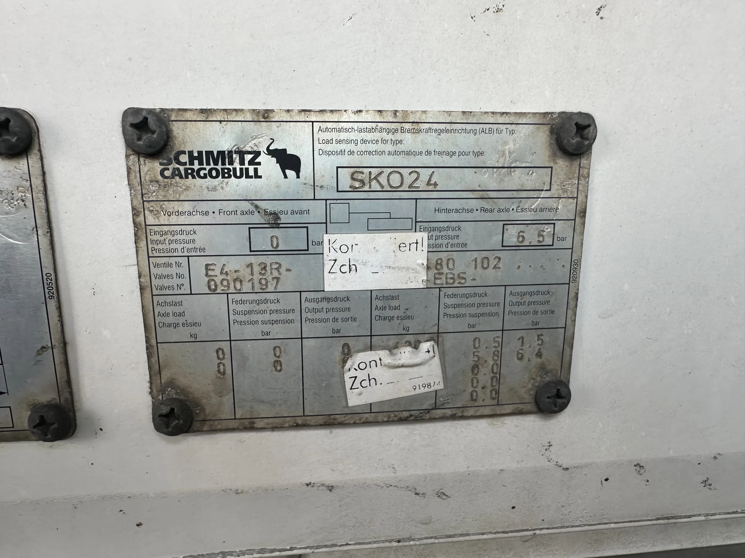 Schmitz Cargobull 2008 - SKO24 / SAF DISC / 2x LIFTAXLE / GALVANIZED / NL-TRAILER / DAMAGED obrázek 41