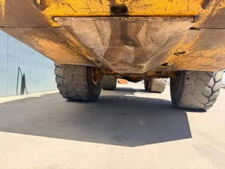 Volvo N/A 2008 - A25E obrazek 21