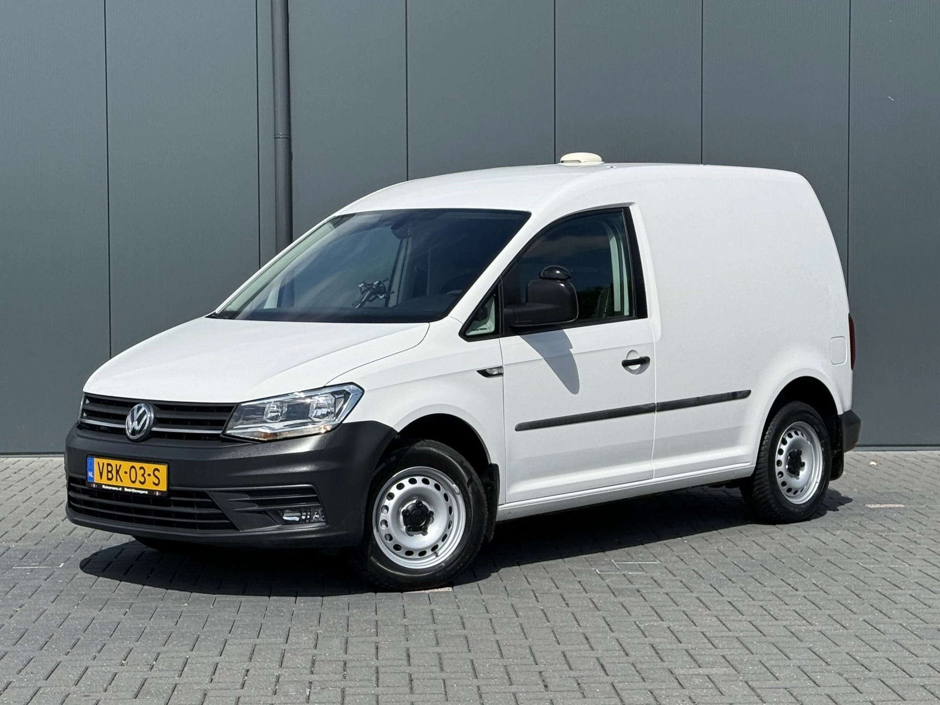 Volkswagen Caddy 2019 - 2.0 TDI 102 PK EURO 6 / 1e EIG. / BOTT VARIO INRICHTING / AIRCO / CRUISE / VERWARMDE VOORRUIT obrázek 2