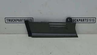 Scania - Body & Chassis Parts Afdekkap grill Re. Scania afbeelding 2 miniatuur