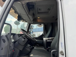 Volvo 240 2019 - FL immagine 17