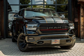 Dodge Ram 1500 2022 - 5.7 V8 4x4 Crew Cab Laramie afbeelding 1 miniatuur