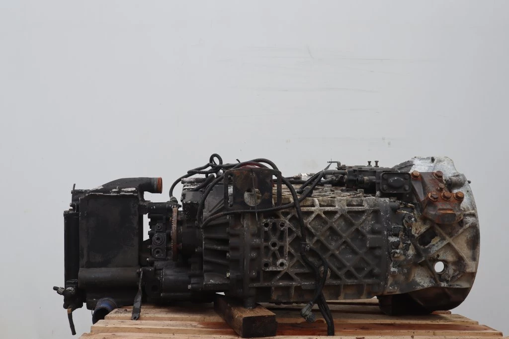 ZF 1999 - 16S151OD+INT F2000 Bild 3