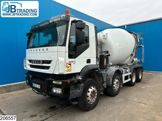 Iveco Trakker 2010 - 360 8x4, EURO 5, CIFA mixer te koop