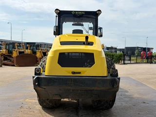 Bomag BW213D-5 2017 - N/A obrazek 8