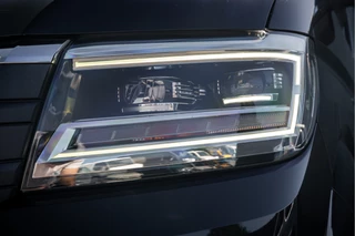 Volkswagen Crafter 2019 - 2.0 TDI L3H3 | Automaat | 177 PK | Highline | LED | Camera | Carplay | PDC | Trekhaak afbeelding 27