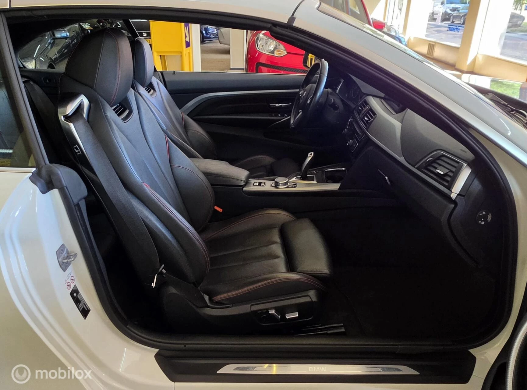 BMW 4 Serie 2020 - Cabrio 420i High Executive Edition afbeelding 23