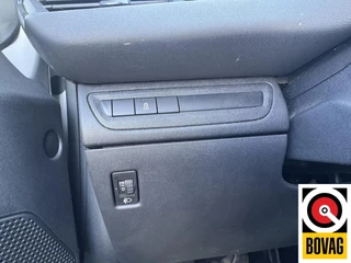 Peugeot 208 2013 - 1.2 VTi Access zdjecie 21